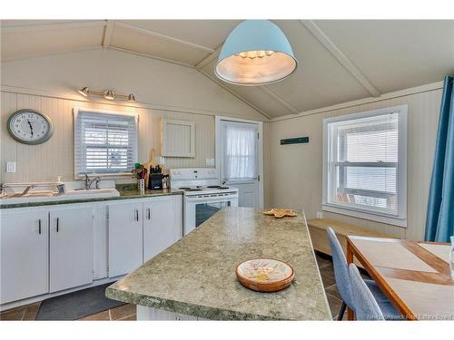 95 Hicks Beach Rd, Upper Cape, NB 