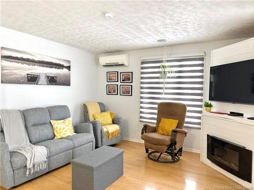 15 Martin St, Clair, NB 