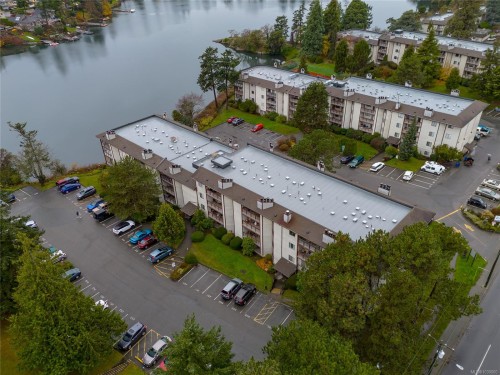203-69 Gorge Rd WEST Saanich, BC V9A 1L9