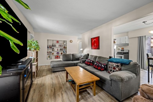 533 Salish St, Comox, BC 