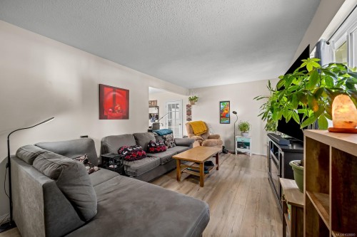 533 Salish St, Comox, BC 