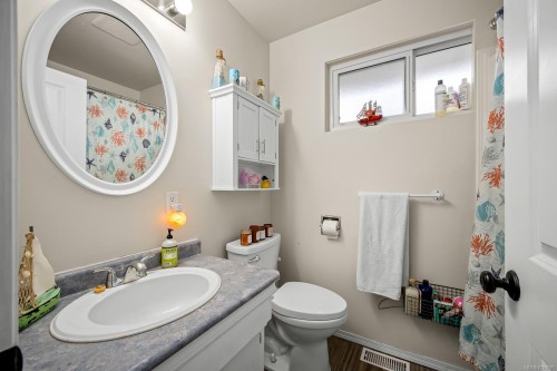 533 Salish St, Comox, BC 