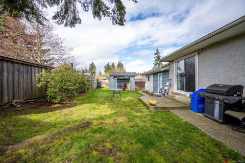 533 Salish St, Comox, BC 