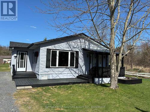 9 PATTERSON BOULEVARD  Rideau Lakes, ON K0G 1E0