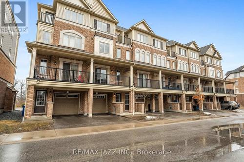 331 - 2338 Chevron Prince Path, Oshawa (Windfields), ON - Outdoor With Facade