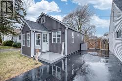 826 PINE Street Dunnville, ON N1A 2M5