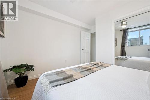 93 Westwood Road Unit# 607, Guelph, ON - Indoor Photo Showing Bedroom