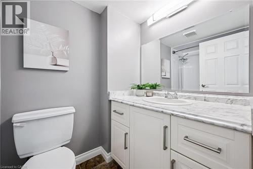 93 Westwood Road Unit# 607, Guelph, ON - Indoor Photo Showing Bathroom