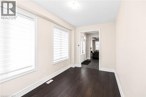 70 Fleming Crescent, Caledonia, ON - Indoor Photo Showing Other Room