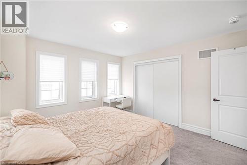 70 Fleming Crescent, Caledonia, ON - Indoor Photo Showing Bedroom