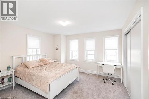 70 Fleming Crescent, Caledonia, ON - Indoor Photo Showing Bedroom