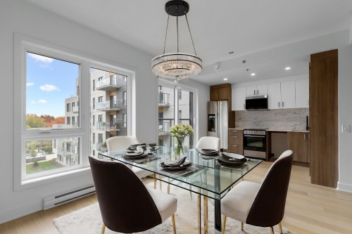 402-2030 Rue Lucien-Thimens  Montréal (Saint-Laurent), QC H4R 0T3