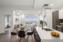 203-2030 Rue Lucien-Thimens Montréal (Saint-Laurent), QC H4R 0T3