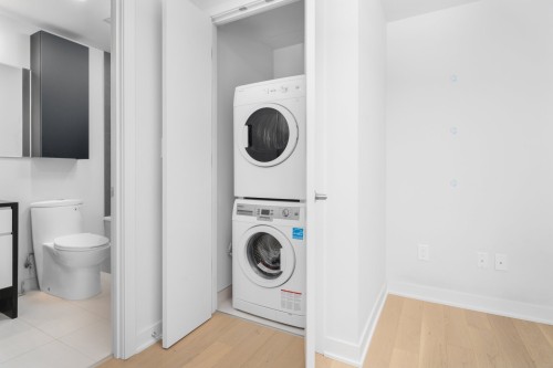 Laundry - 2812-1188 Rue St-Antoine O., Montréal (Ville-Marie), QC - Indoor Photo Showing Laundry Room