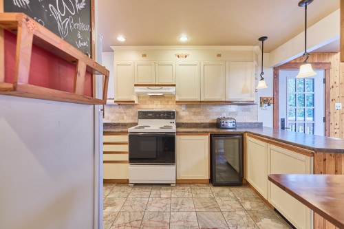 Cuisine - 290 Rue De La Montagne, Entrelacs, QC - Indoor Photo Showing Kitchen