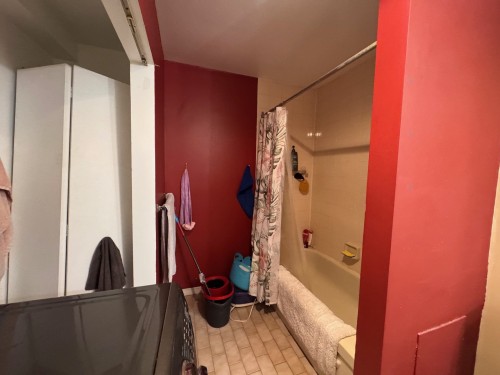 Bathroom - 202-345 Place Trianon, Brossard, QC - Indoor