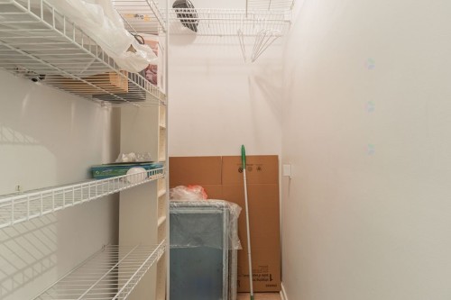 Storage - 108-3470 Rue Simpson, Montréal (Ville-Marie), QC - Indoor With Storage