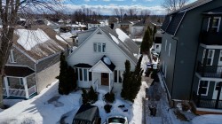 3891  - 3893 Rue St-Hilaire  Saguenay (Jonquière), QC G7X 3R2