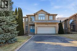 66 SUFFOLK Street Ancaster, ON L9K 1M9