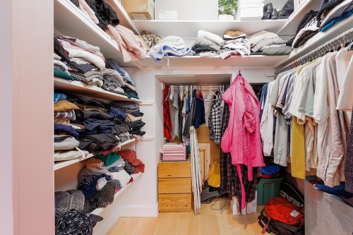 Penderie (Walk-in) - 101-4229 Rue Hochelaga, Montréal (Mercier/Hochelaga-Maisonneuve), QC - Indoor With Storage