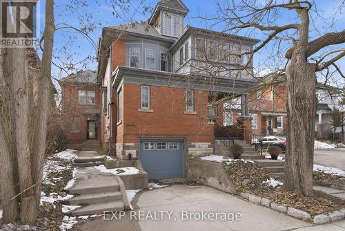 385 STEWART STREET  Peterborough (Town Ward 3), ON K9H 4A9