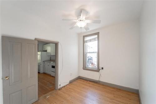 130 Fort St, Winnipeg, MB 