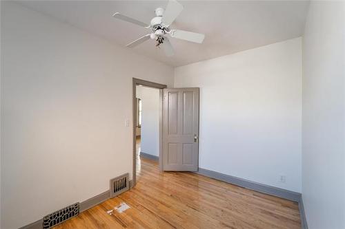 130 Fort St, Winnipeg, MB 
