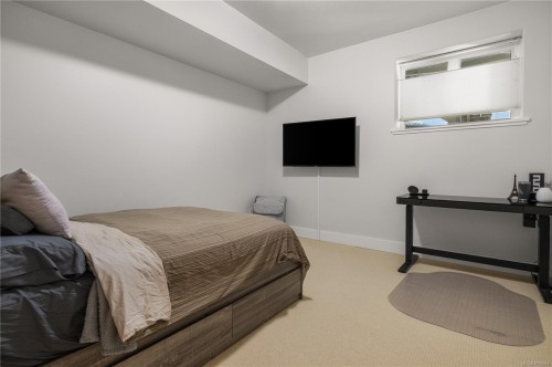 742 Nelson Rd, Campbell River, BC 