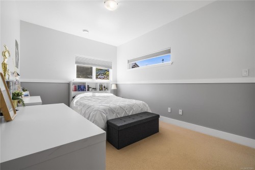 742 Nelson Rd, Campbell River, BC 