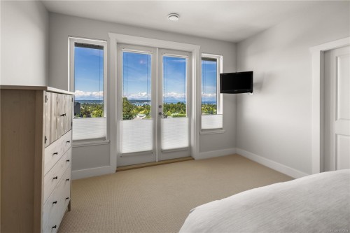 742 Nelson Rd, Campbell River, BC 