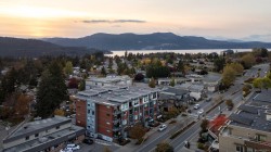 508-7162 West Saanich Rd Central Saanich, BC V8M 1P6