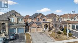 62 DON MINAKER DRIVE Brampton, ON L6P 1R3