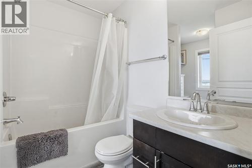 806 Grove Avenue, Saskatchewan Beach, SK - Indoor Photo Showing Bathroom