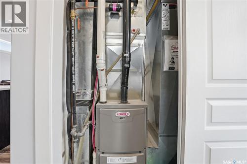 806 Grove Avenue, Saskatchewan Beach, SK - Indoor Photo Showing Basement