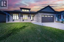 6751 SHAKER LANE Plympton-Wyoming, ON N0N 1E0