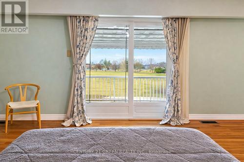73 Owen Place, Hamilton, ON - Indoor Photo Showing Bedroom