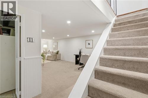 587 Timber Lane, Burlington, ON - Indoor Photo Showing Other Room