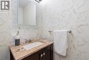 587 Timber Lane, Burlington, ON  - Indoor Photo Showing Bathroom 