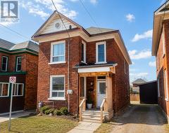 164 CHAMBERS STREET Smiths Falls, ON K7A 2Z4