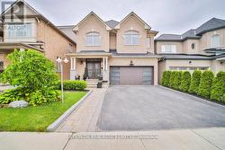 15 JOCADA COURT Richmond Hill, ON L4E 0Z5