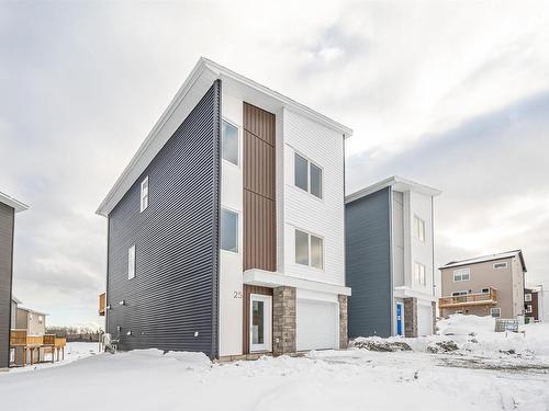 21 Zeppelin Crescent, Beechville, NS 