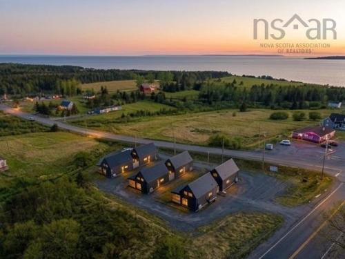 15 Shore Road, Harbourview, NS 