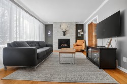 Salon - 
