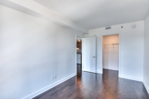 Bedroom - 760-101 Rue Peel, Montréal (Le Sud-Ouest), QC - Indoor Photo Showing Other Room