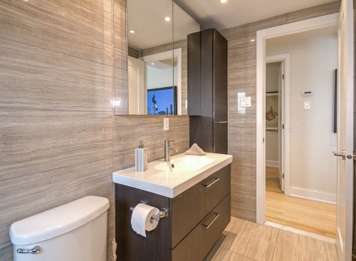 Salle de bains - 84-3510 Rue De La Montagne, Montréal (Ville-Marie), QC - Indoor Photo Showing Bathroom