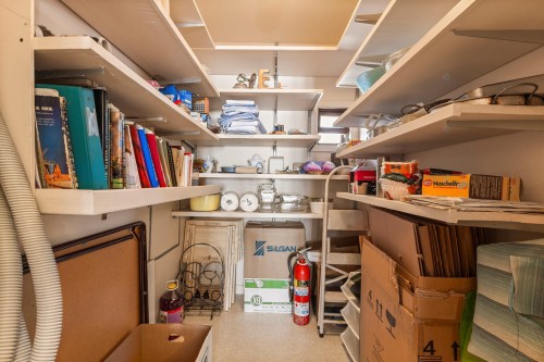 Autre - 179 Ch. Duhamel, Pincourt, QC - Indoor With Storage