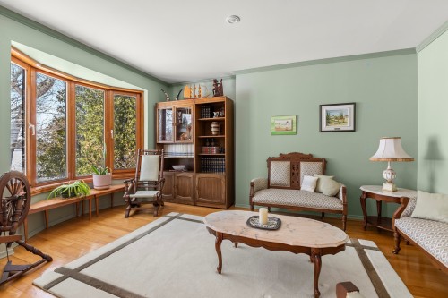 Salon - 179 Ch. Duhamel, Pincourt, QC - Indoor Photo Showing Living Room