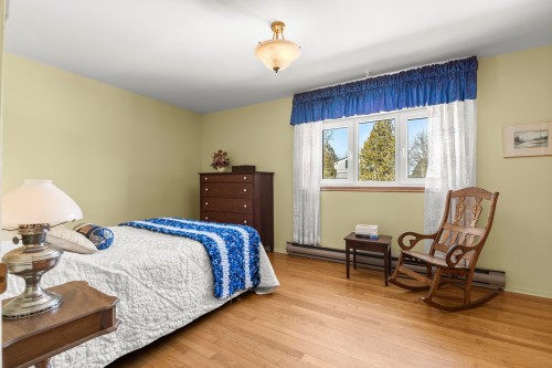 Chambre à coucher principale - 179 Ch. Duhamel, Pincourt, QC - Indoor Photo Showing Bedroom