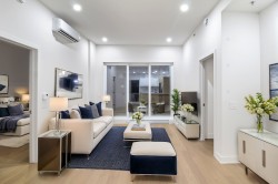 409-2030 Rue Lucien-Thimens Montréal (Saint-Laurent), QC H4R 0T3