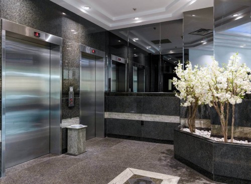 Elevator - 908-5075 Rue Jean-Talon E., Montréal (Saint-Léonard), QC - Indoor Photo Showing Other Room